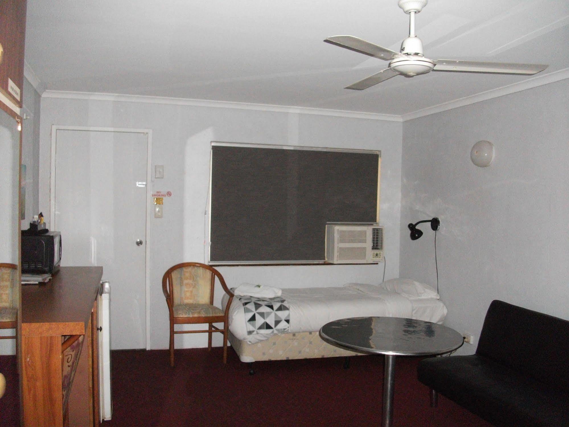 Motel Beerwah Glasshouse Motel Beerwah