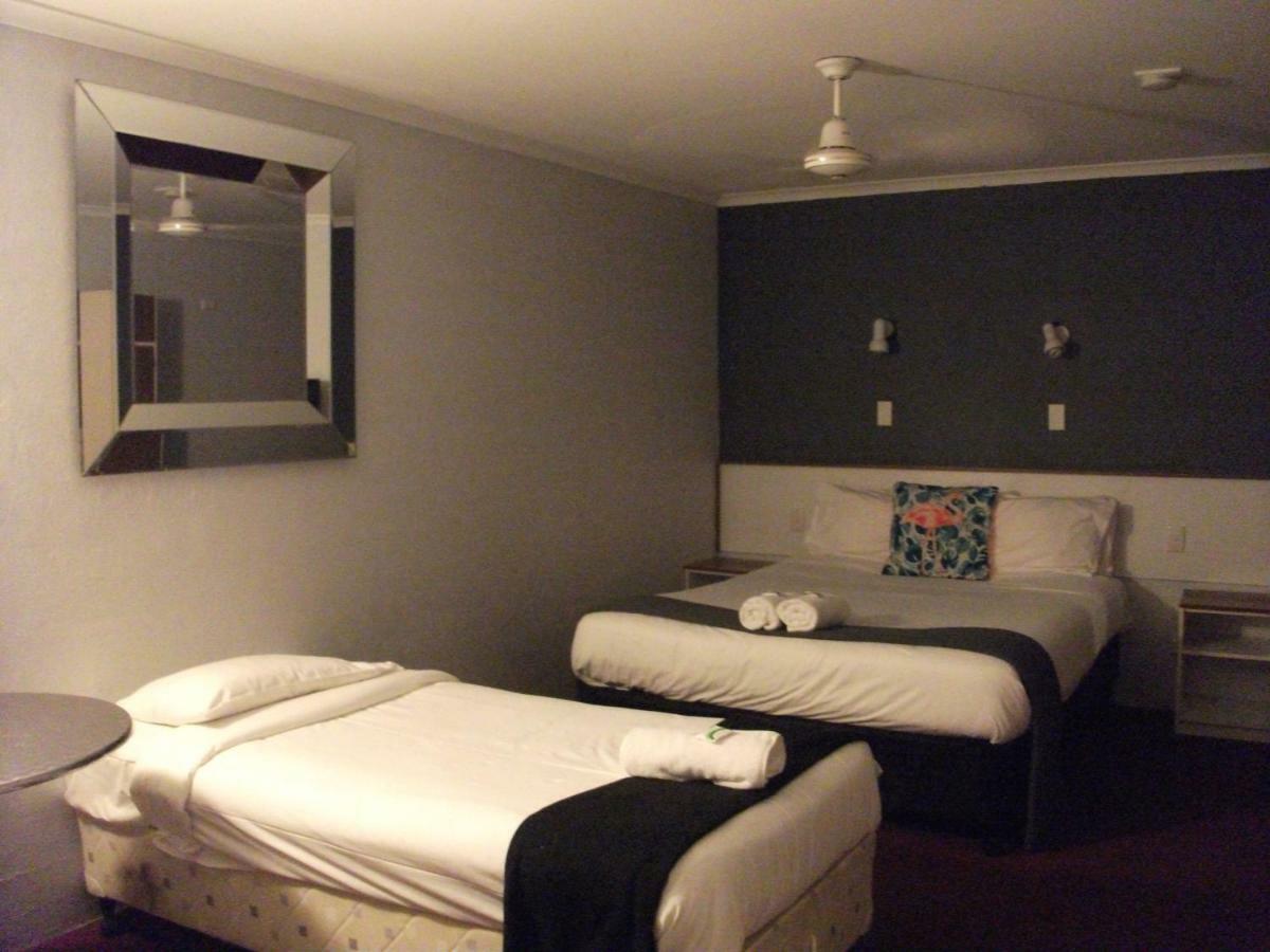 Motel Beerwah Glasshouse Motel 3*